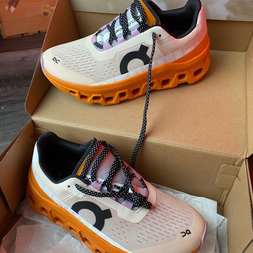 On Cloud CloudMonster shoes